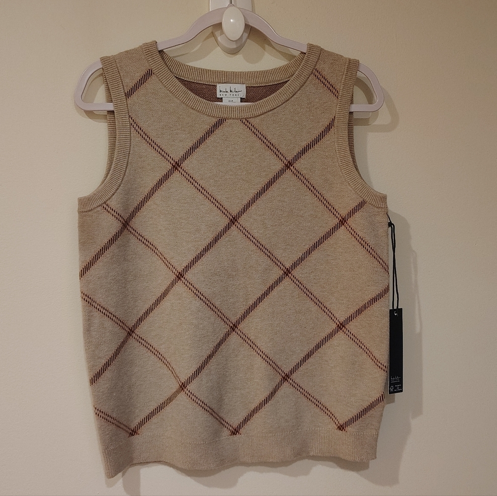NWT NICOLE MILLER SWEATER VEST